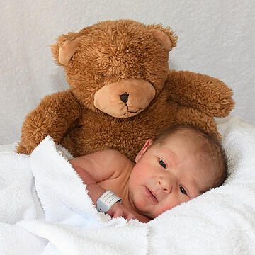 Babygalerie Eifelklinik – Baby Leano
