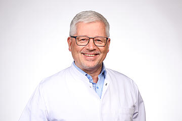 Priv.-Doz. Dr. med. Knuth Rass